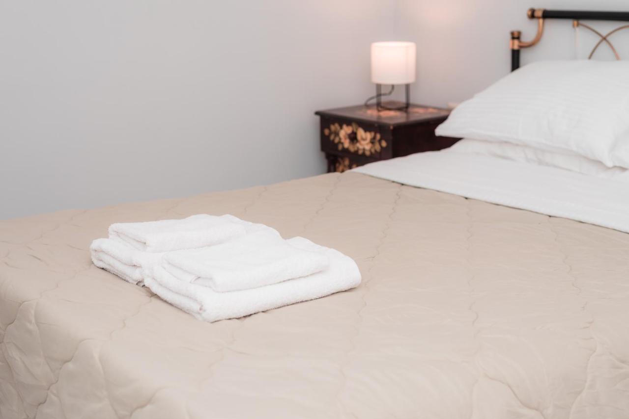 Anna Maria House Apartment เปรามา ภายนอก รูปภาพ