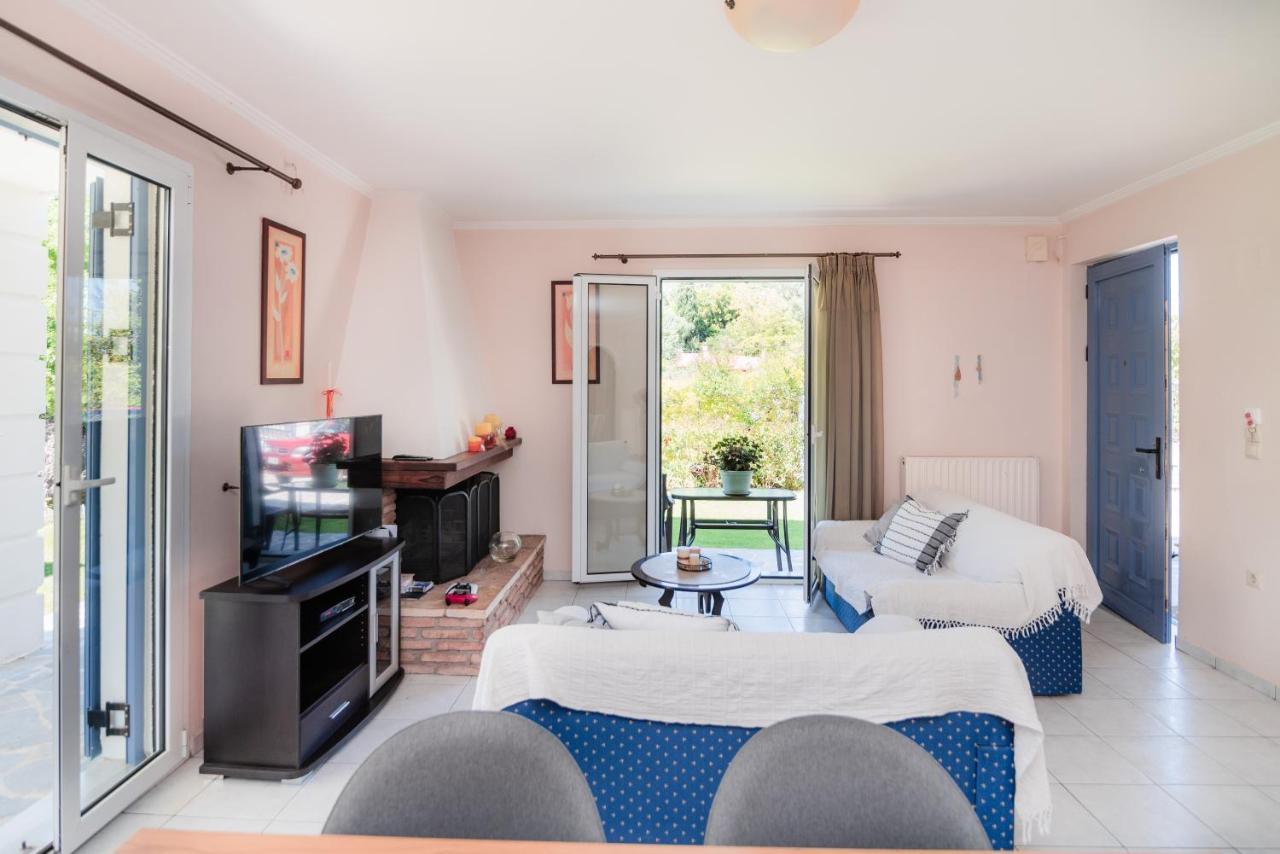Anna Maria House Apartment เปรามา ภายนอก รูปภาพ