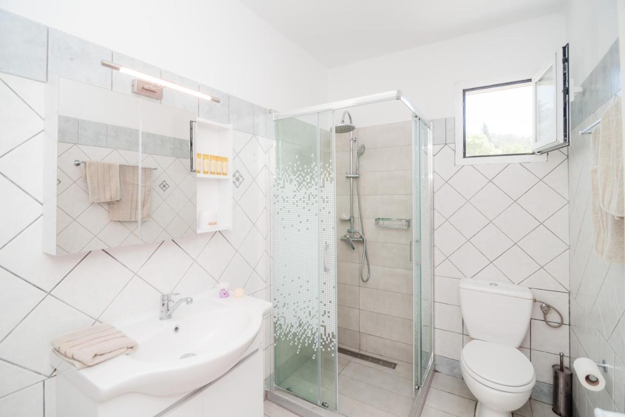 Anna Maria House Apartment เปรามา ภายนอก รูปภาพ