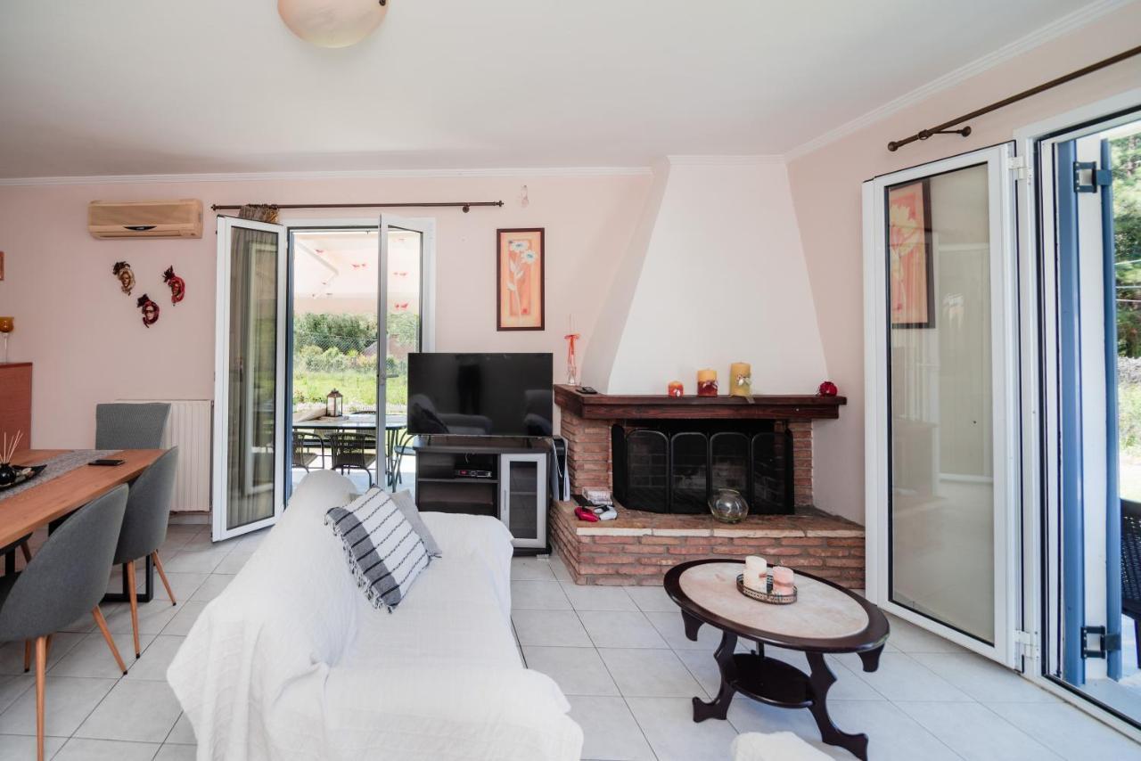 Anna Maria House Apartment เปรามา ภายนอก รูปภาพ