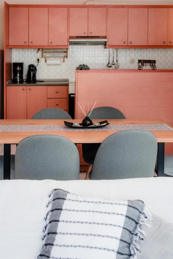 Anna Maria House Apartment เปรามา ภายนอก รูปภาพ