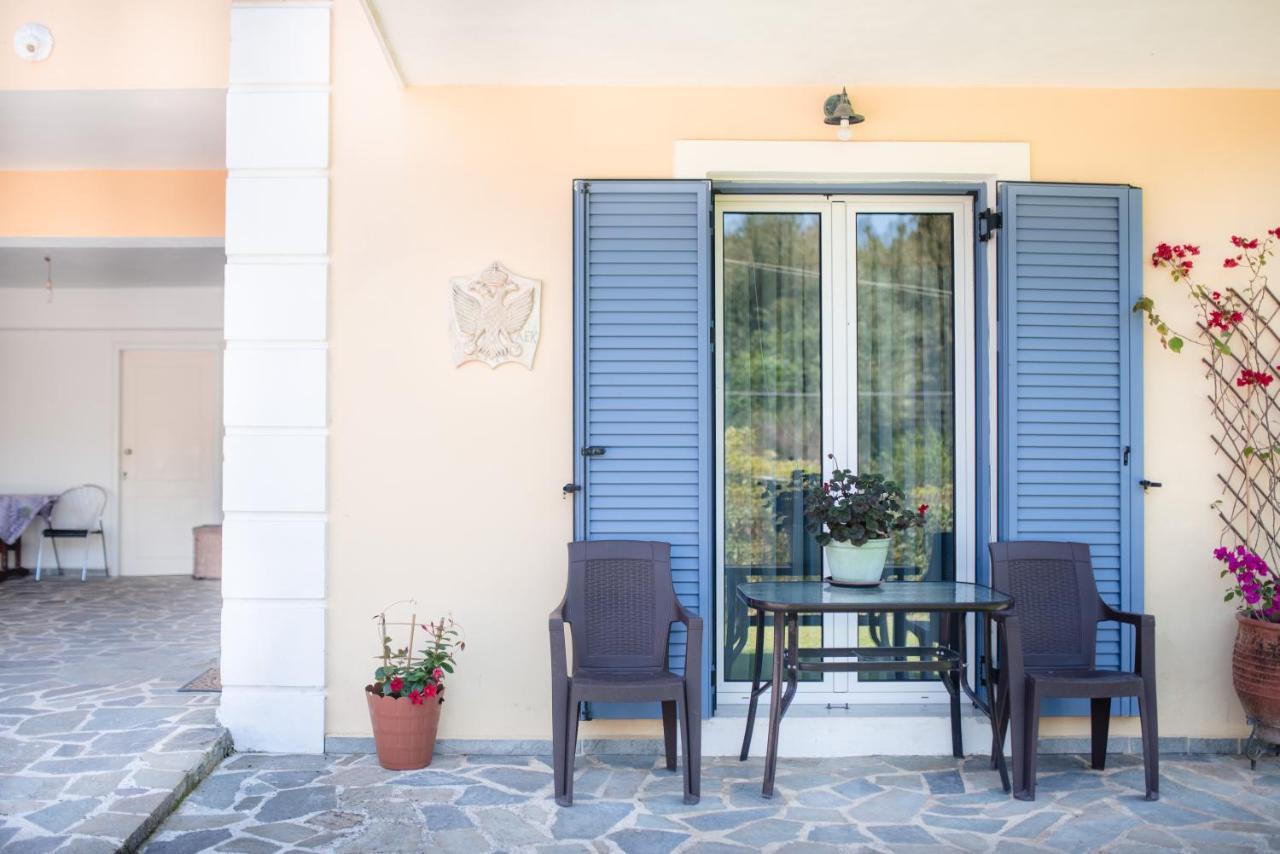 Anna Maria House Apartment เปรามา ภายนอก รูปภาพ